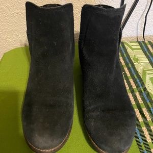 Blondo suede pull on boots, waterproof